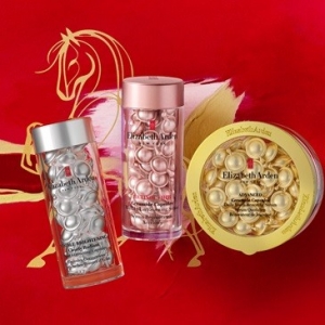 「美运万贯，年轻满盈」伊丽莎白雅顿携手品牌代言人辛芷蕾共贺新春